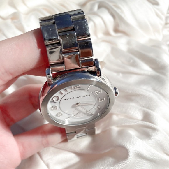 euc Marc Jacobs stainless steel watch - Picture 5 of 9